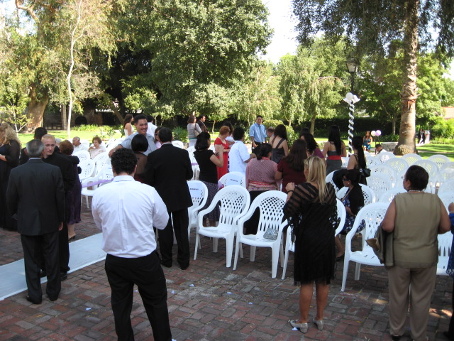 617x456 pixels (174K)